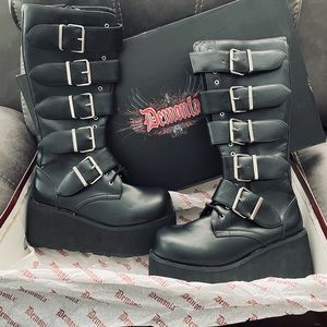 Demonia Trashville 518 Platform Goth Punk Buckle Knee Boots w/OG Box women Sz 10